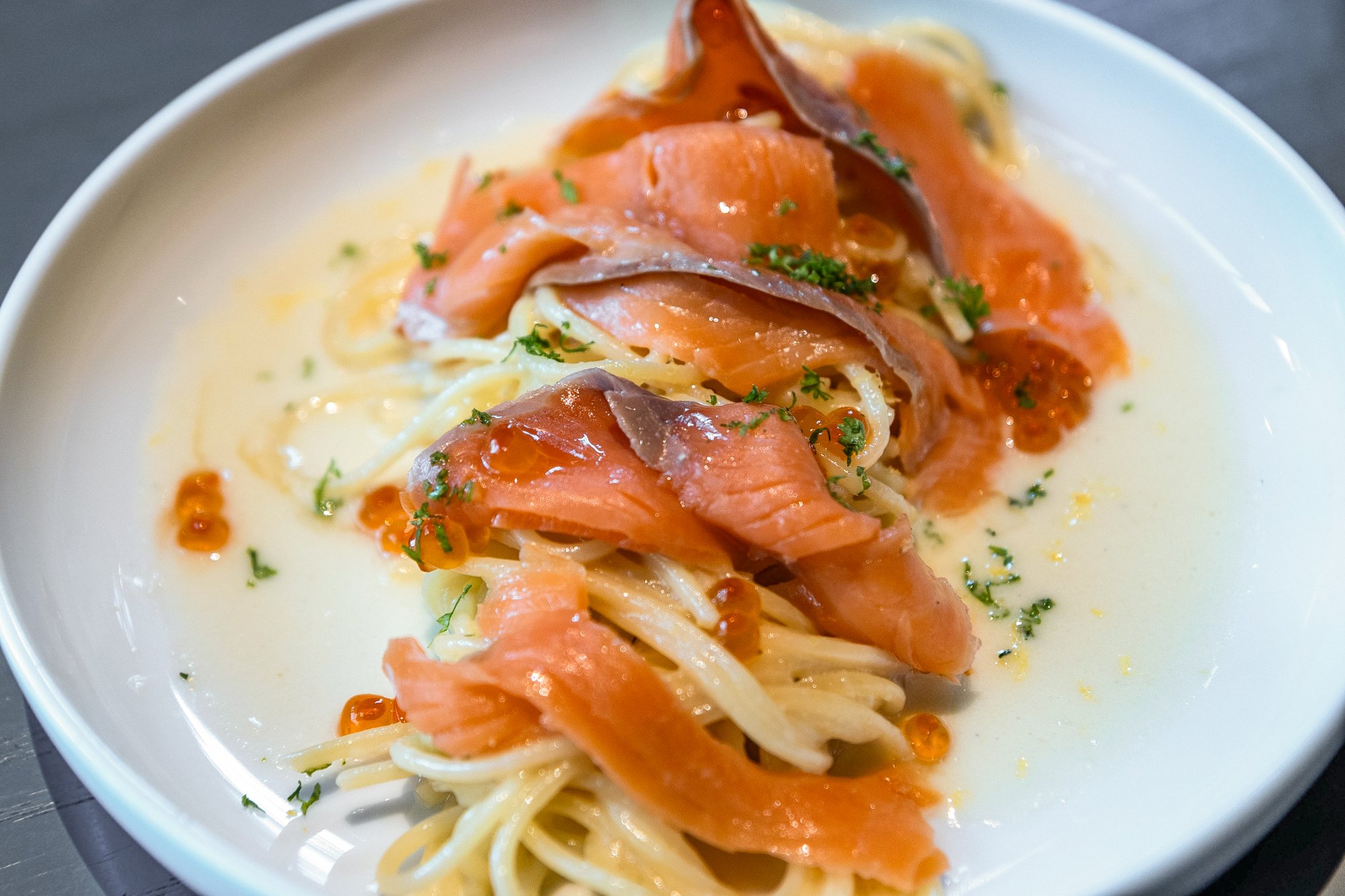 Smoked Salmon Lemon Spaghetti with ikura at Pal Cafe & Bistro Langsuan