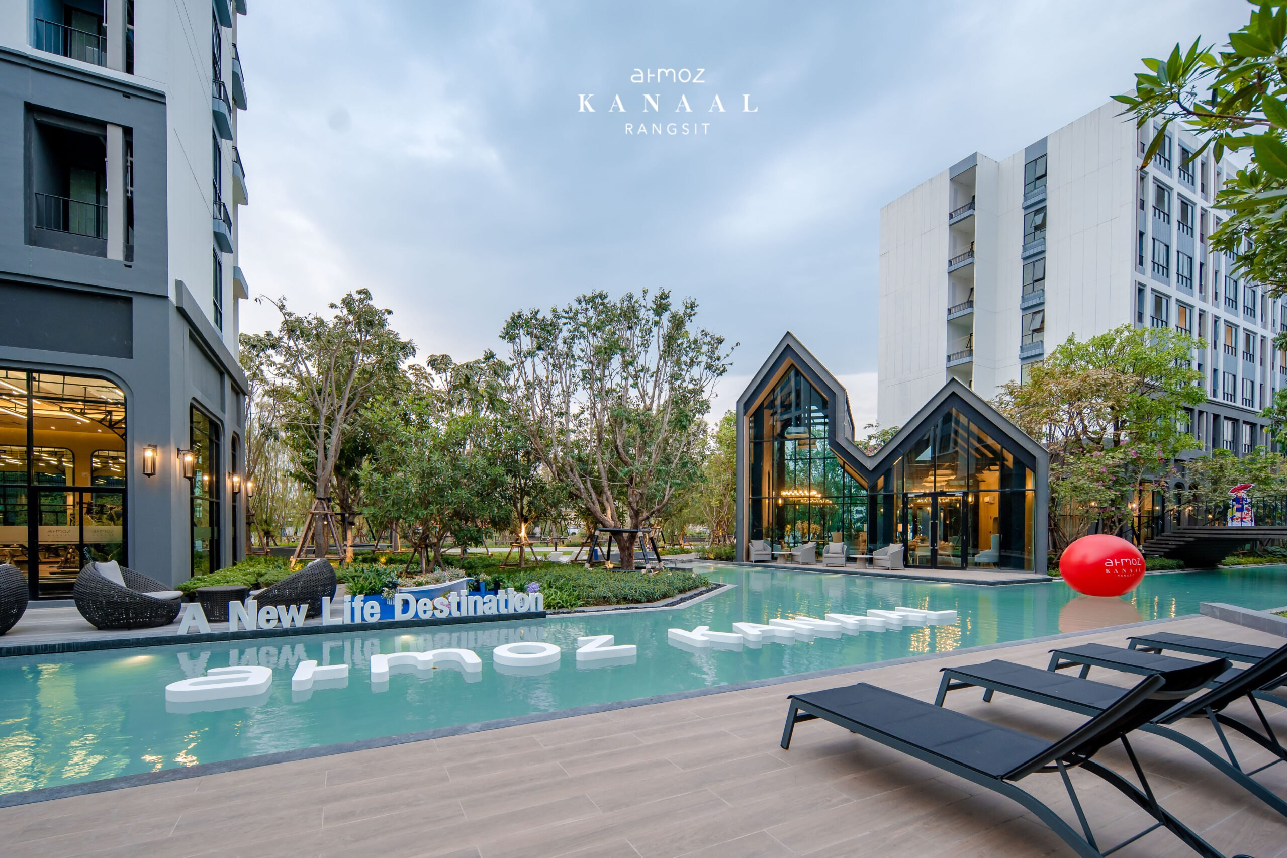 Pool deck and The Glass House at Atmoz Kanaal Rangsit
